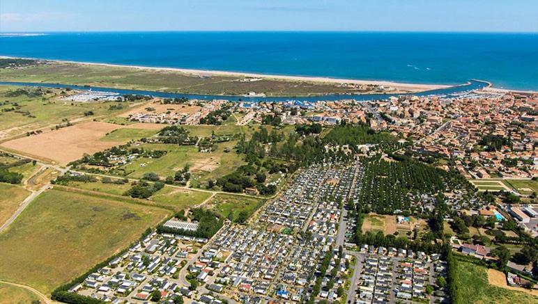 Camping Mobil Les Sables Du Midi 4 Etoiles